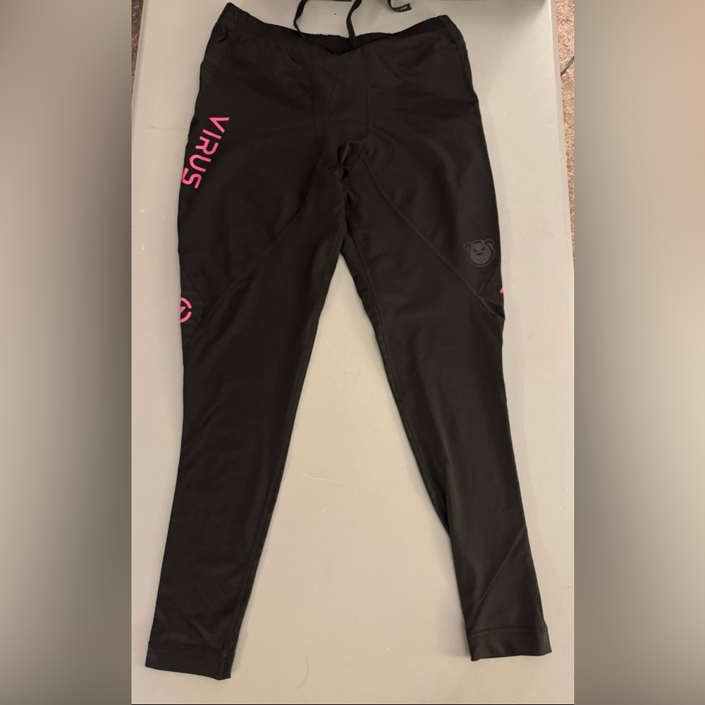 Virus Compression Tights